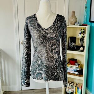 Saks Fifth Avenue Paisley Cashmere V Neck Sweater (size S)